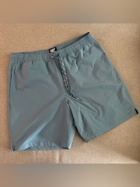 Lands End Men’s Hybrid Shorts